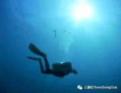 海联金汇：预计2023年年度净利润同比下降43%~56%
